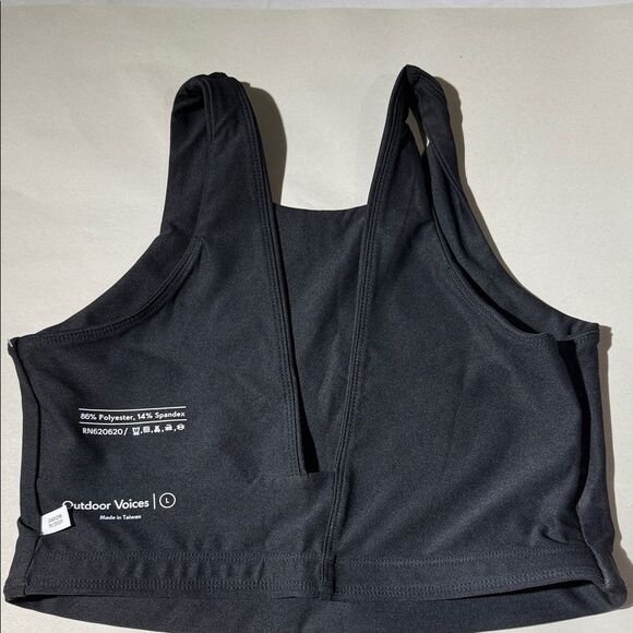 Outdoor Voices Venus Crop Top Black - Picture 3 of 3